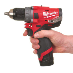 M12 FDD-202X_M12 FUEL™ szuperkompakt kétsebességes fúrócsavarozó_2 x 2,0 Ah REDLITHIUM™ akkumulátor, 40 perces töltő, koffer